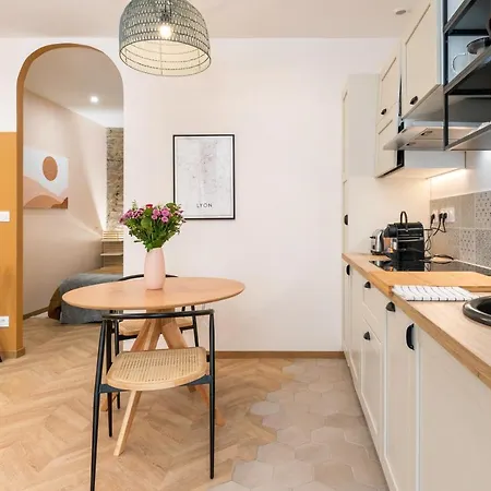 Les Cocon Des Pentes De La Soie Apartment *